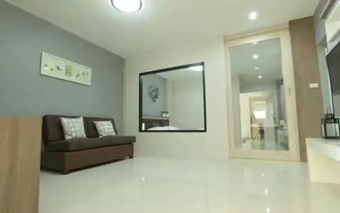Central Place Serviced Angsila - 9