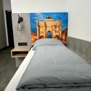 C & N - an der Messe München - 28