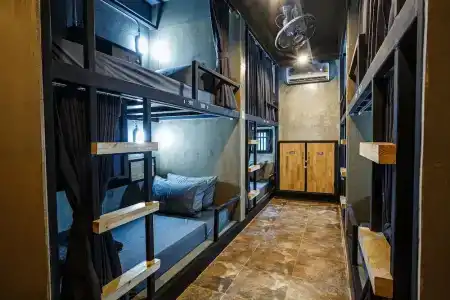 Episode 11 Hostel - 23