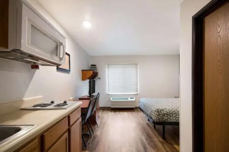 WoodSpring Suites Fort Gordon - 45