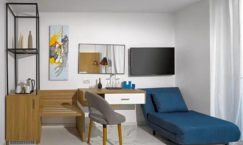 The Blue Ivy & Suites - 114