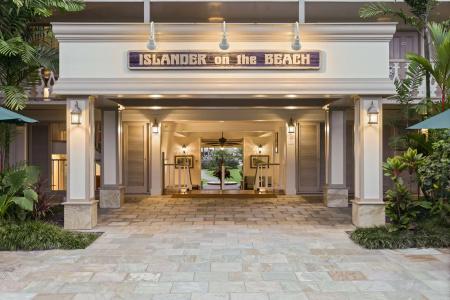 Aston Islander On The Beach - 0