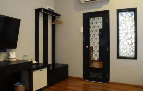 Jonker Boutique - 65