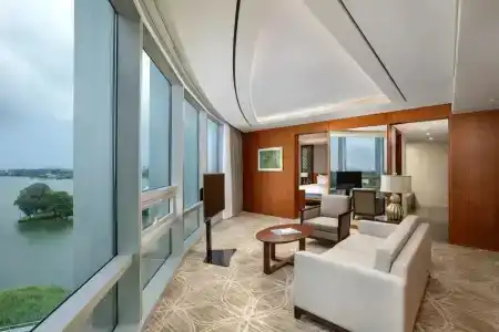 Lotte Yangon - 107