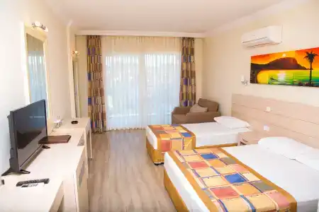 Gardenia Beach - 1