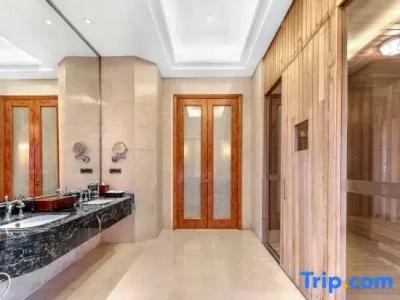 East Tai Lake Grand - 61