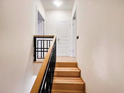 Motives Inn - 60