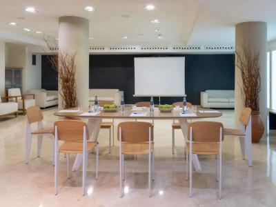 Ibis Styles Zaragoza Ramiro I - 18