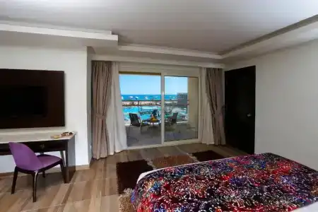 Albatros White Beach - 58