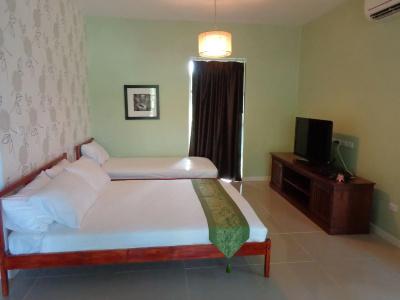 The Hillside Pranburi Resort - 3