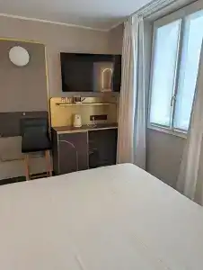 Best Western Bretagne Montparnasse - 69