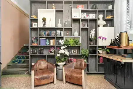 Lincoln Arms Suites - 21