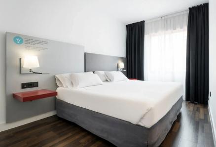 Ilunion Suites Madrid - 5
