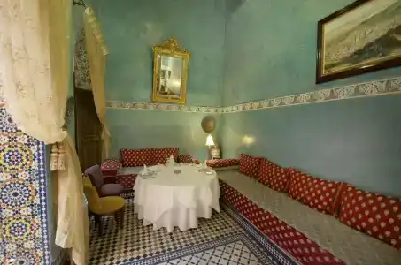 Dar Anebar - 16