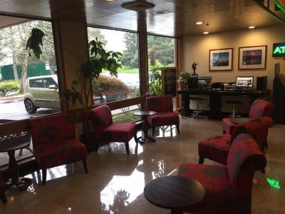 Ramada by Wyndham Portland Airport - 22