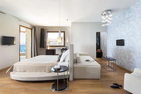 Blue Bay - 145