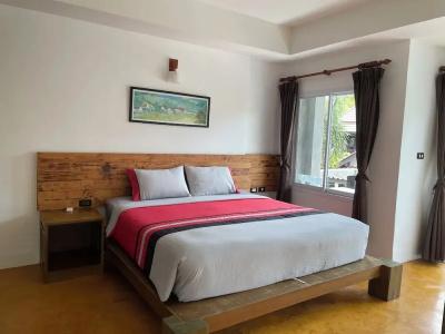 See Through Resort Haad Yao - 69