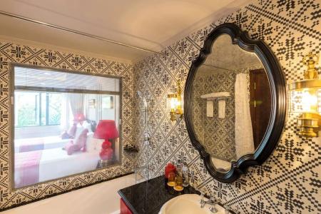 Silk Path Grand & Spa - 55