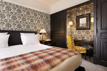 Le Pavillon de la Reine & Spa - Small Luxurys of the World - 56
