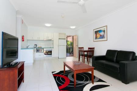Cairns City Palms - 23