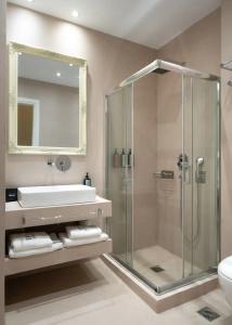Athens Mansion Luxury Suites - 70