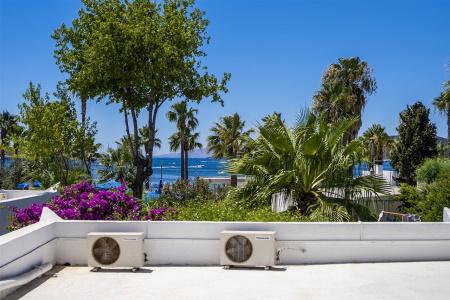 Nagi Beach - 28