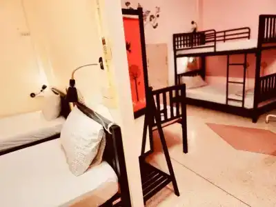 Baan Nampetch Hostel - 39