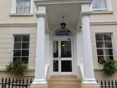 Lords - 0