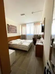 Öreg-tó és Rendezvénytér - 23