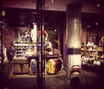 M Boutique - 14