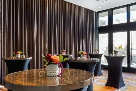 Cambria Nashville Downtown - 11