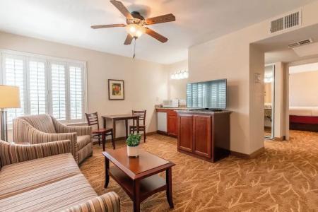 Governors Inn - 26