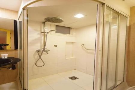 Smart Suites - 24