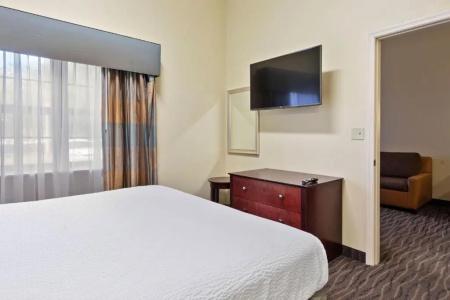 Extended Stay America Premier Suites - - I-4 - 66
