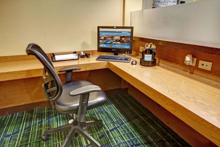 Fairfield Inn & Suites by Marriott - 4