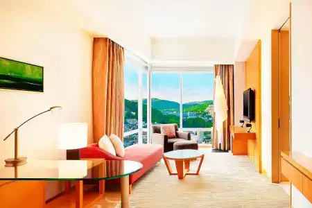 Sheraton Grand Hiroshima - 12