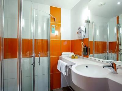 ibis Styles Bourges - 52