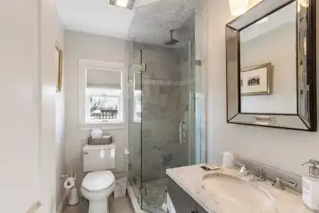 Serenity Inn - 77