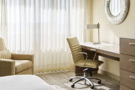 DoubleTree by Hilton Orlando Airport - 6