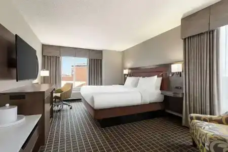 Hampton Inn & Suites-Downtown-Riverplace - 68