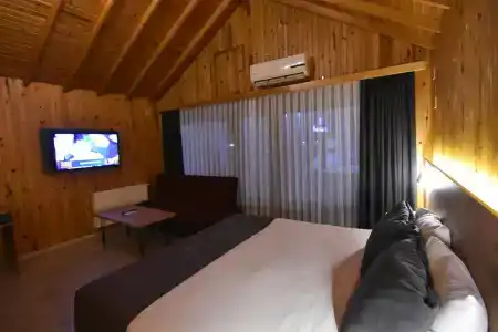 Sandal Otel - 24