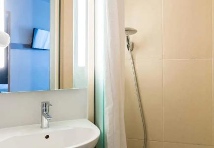 b&b hôTel Troyes Saint-Parres-Aux-Tertres - 27