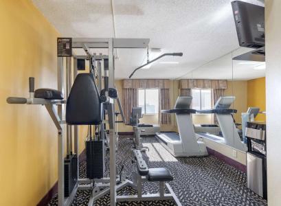 Quality Inn & Suites University Area - 13