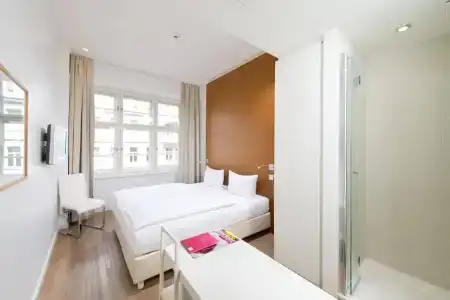 Ellington Berlin - 6