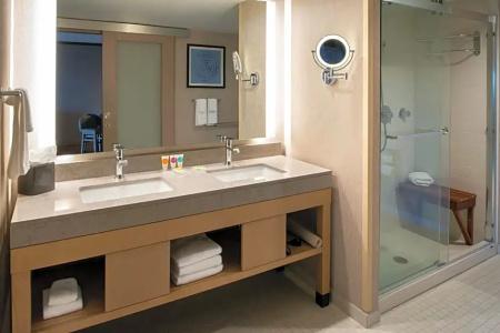 Hyatt Place Chicago Wicker Park - Brand New - 47