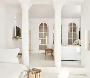 Astra Suites - 225