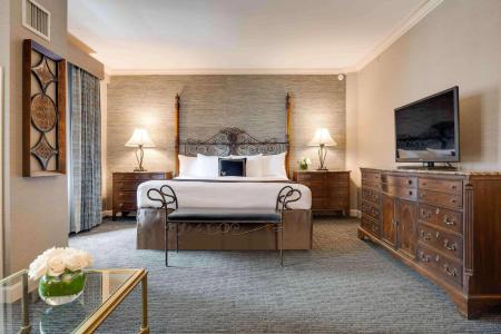 The Whitehall - 24