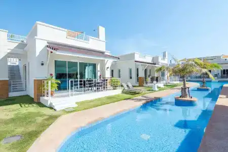 Oriental Beach Pearl - 244
