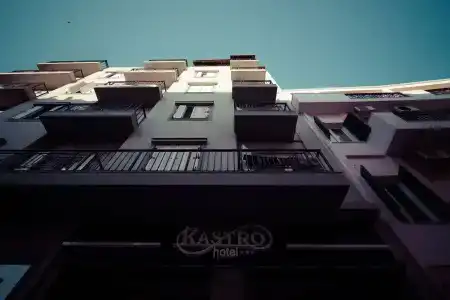 Kastro - 0