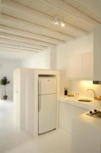 Kapetan Tasos Suites - 80